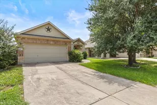 1001 Hyde Park Dr, Round Rock, TX 78665 - Photo 1