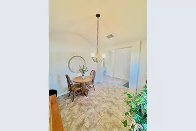 413 Gettysburg Loop, Elgin, TX 78621 - Photo 7