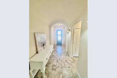 413 Gettysburg Loop, Elgin, TX 78621 - Photo 5