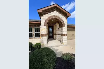 413 Gettysburg Loop, Elgin, TX 78621 - Photo 3