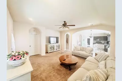 413 Gettysburg Loop, Elgin, TX 78621 - Photo 17