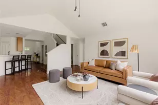 5736 Lomita Verde Cir, Austin, TX 78749 - Photo 13