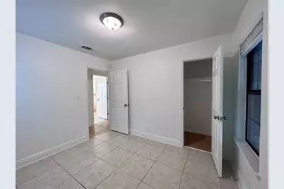 6200 Palm Circle, Austin, TX 78741 - Photo 17