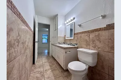 6200 Palm Circle, Austin, TX 78741 - Photo 9