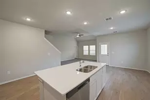 4501 Bridal Veil Dr, Austin, TX 78747 - Photo 11