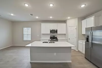 4501 Bridal Veil Drive, Austin, TX 78747 - Photo 9