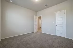 4501 Bridal Veil Dr, Austin, TX 78747 - Photo 21