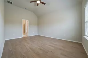 4501 Bridal Veil Dr, Austin, TX 78747 - Photo 15