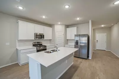 4501 Bridal Veil Drive, Austin, TX 78747 - Photo 5