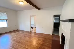 407 W 35th St, Austin, TX 78705 - Photo 5