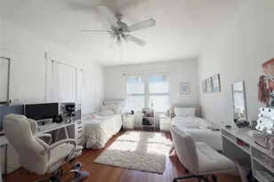 407 W 35th St, Austin, TX 78705 - Photo 11