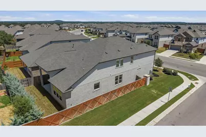 305 Lariat Loop, Liberty Hill, TX 78642 - Photo 37