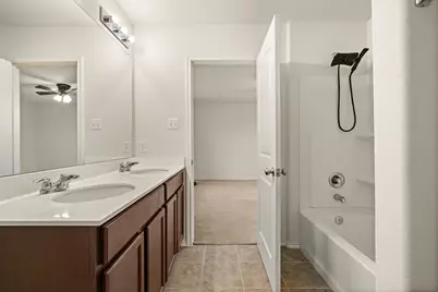 1000 McCormick Cove, Hutto, TX 78634 - Photo 17