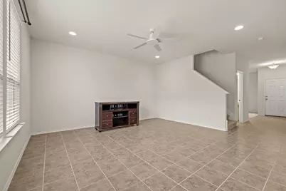 1000 McCormick Cove, Hutto, TX 78634 - Photo 11