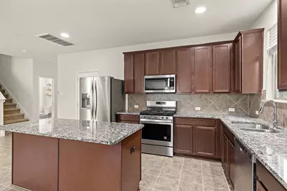 1000 McCormick Cove, Hutto, TX 78634 - Photo 15