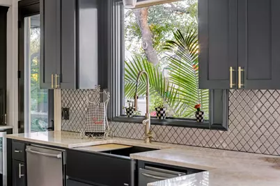 3705 Dogwood Creek Cove, Austin, TX 78746 - Photo 15