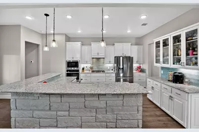 305 Western Sky Trail, Jarrell, TX 76537 - Photo 13