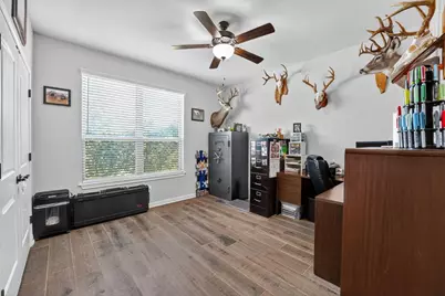 305 Western Sky Trail, Jarrell, TX 76537 - Photo 25