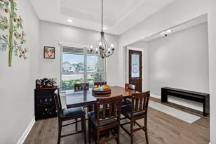 305 Western Sky Trail, Jarrell, TX 76537 - Photo 5