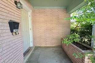 1408 Glencrest Dr, Austin, TX 78723 - Photo 3
