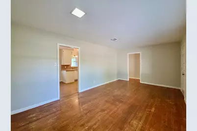 1408 Glencrest Drive, Austin, TX 78723 - Photo 5