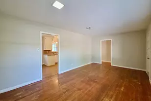 1408 Glencrest Dr, Austin, TX 78723 - Photo 5