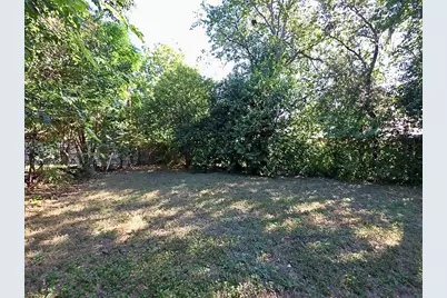 1408 Glencrest Drive, Austin, TX 78723 - Photo 17