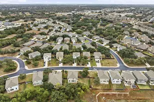 2211 Limestone Lake Dr, Georgetown, TX 78633 - Photo 35