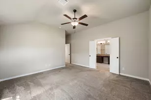 4100 Rockwood Dr, Lago Vista, TX 78645 - Photo 17