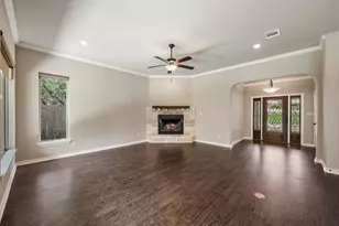 4100 Rockwood Dr, Lago Vista, TX 78645 - Photo 13