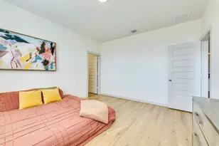 98 Barton Creek Ln, Hutto, TX 78634 - Photo 17