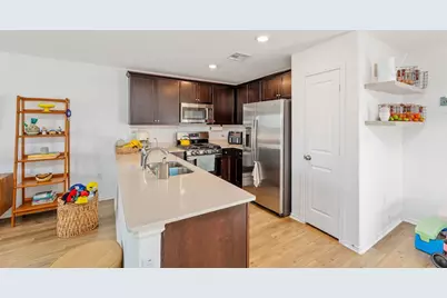 17817 Willacy Cove, Elgin, TX 78621 - Photo 7