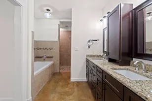 122 N Pohakea Dr, Bastrop, TX 78602 - Photo 15