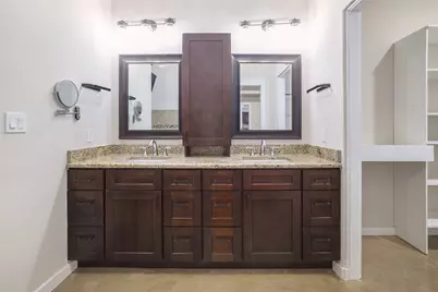 122 N Pohakea Drive, Bastrop, TX 78602 - Photo 17