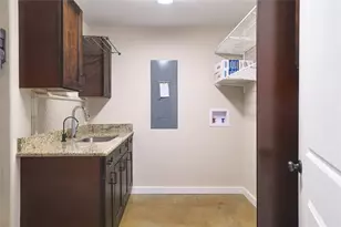 122 N Pohakea Dr, Bastrop, TX 78602 - Photo 25