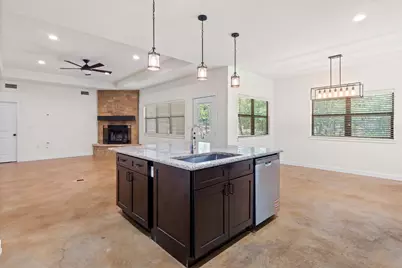 122 N Pohakea Drive, Bastrop, TX 78602 - Photo 7