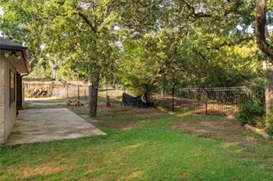 122 N Pohakea Dr, Bastrop, TX 78602 - Photo 31