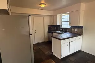 2412 Village Walk, Austin, TX 78744 - Photo 3