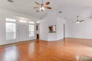 12606 Hunters Chase Dr, Austin, TX 78729 - Photo 5