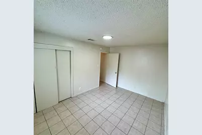 1626 Royal Hill Drive #B, Austin, TX 78741 - Photo 7