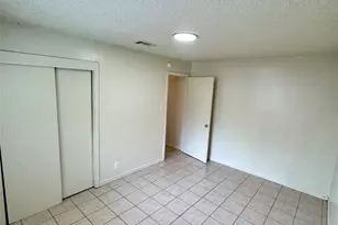 1626 Royal Hill Dr, Austin, TX 78741 - Photo 7