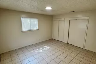 1626 Royal Hill Dr, Austin, TX 78741 - Photo 3