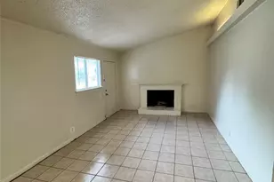1626 Royal Hill Dr, Austin, TX 78741 - Photo 13