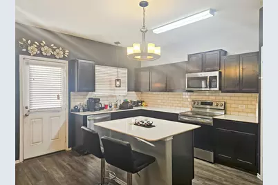 444 Major Lee Lane #14H, Jarrell, TX 76537 - Photo 9