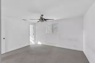 104 Blue Flame Rd, Cedar Creek, TX 78612 - Photo 13