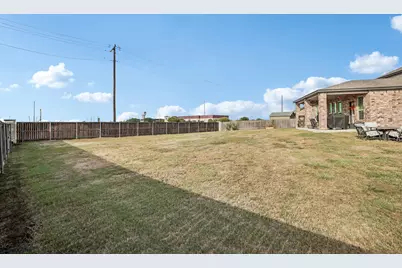 1719 Foxglove Circle, Lockhart, TX 78644 - Photo 29