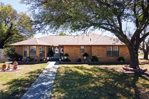 1402 Hawk Trail, Copperas Cove, TX 76522 - Photo 1