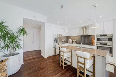 301 West Avenue #2105, Austin, TX 78701 - Photo 11