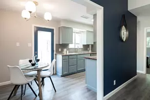 2526 Glen Springs Way, Austin, TX 78741 - Photo 11