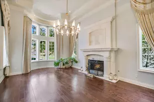 8734 Chalk Knoll Dr, Austin, TX 78735 - Photo 5